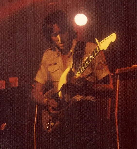 Allan Holdsworth performing with UK at the Beacon Theater, circa 1978